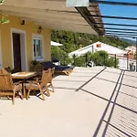 Hari * Supetarska Draga